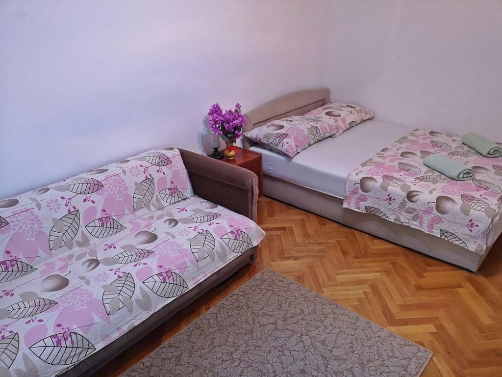 Apartments Neven Омиш Экстерьер фото